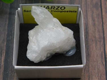 CUARZO ROCK STONE LAPIDARY SPECIMEN
