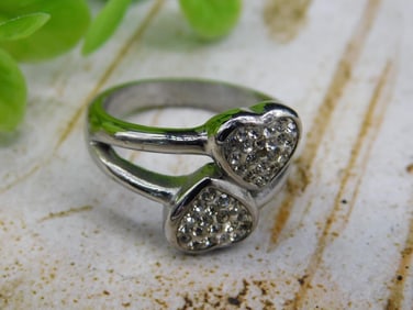 HEART RING ROCK STONE LAPIDARY SPECIMEN