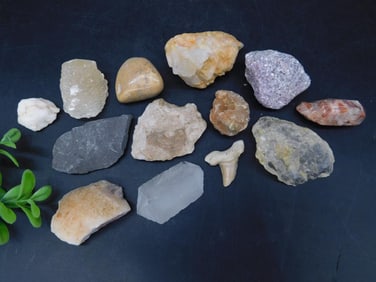 MIXED ROUGH LOT ROCK STONE LAPIDARY SPECIMEN