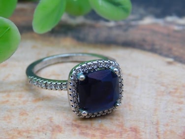 STONE RING ROCK STONE LAPIDARY SPECIMEN