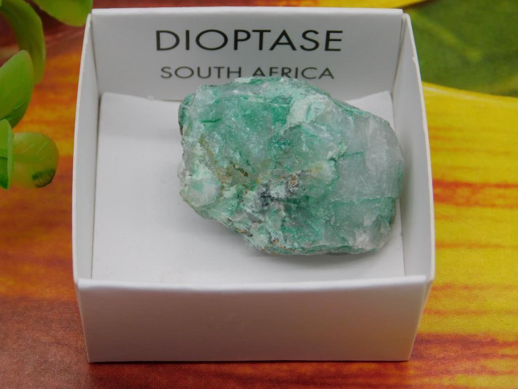 Dioptase Mineral Specimen from South Africa ROCK STONE LAPIDARY SPECIMEN: Dioptase Mineral Specimen from South Africa ROCK STONE LAPIDARY SPECIMEN