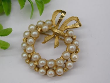 Gold-Tone Faux Pearl and Rhinestone Wreath Brooch