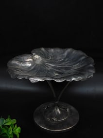 MIDDLETOWN PLATE CO ART NOUVEAU PEWTER FOOTED DISH LOTUS LEAF