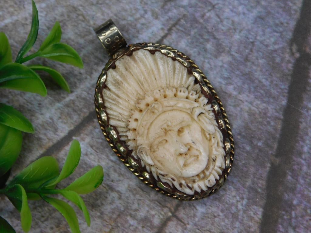 CARVED BONE CHIEF PENDANT ROCK STONE LAPIDARY SPECIMEN: CARVED BONE CHIEF PENDANT ROCK STONE LAPIDARY SPECIMEN