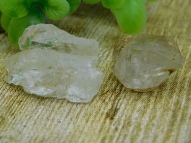 QUARTZ ROCK STONE LAPIDARY SPECIMEN