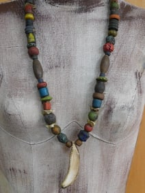 AFRICAN TRADE BEADS ROCK STONE LAPIDARY SPECIMEN