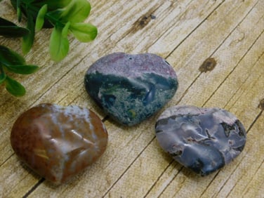 MIXED STONE HEARTS ROCK STONE LAPIDARY SPECIMEN