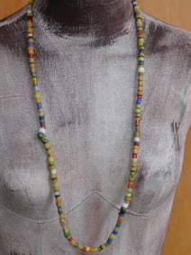AFRICAN TRADE BEAD NECKLACE ROCK STONE LAPIDARY SPECIMEN