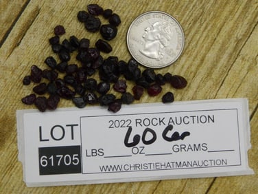 GARNET ROCK STONE LAPIDARY SPECIMEN
