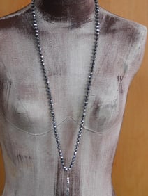 HATMAN ORIGINAL GEODE SLICE ON SPARKLE BEAD NECKLACE