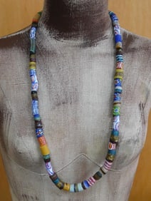 AFRICAN TRADE BEAD NECKLACE ROCK STONE LAPIDARY SPECIMEN
