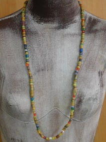 AFRICAN TRADE BEAD NECKLACE ROCK STONE LAPIDARY SPECIMEN