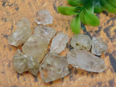 HERKIMER DIAMOND ROCK STONE LAPIDARY SPECIMEN