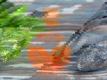 COPPER FLAKES IN BOTTLE ROCK STONE LAPIDARY SPECIMEN