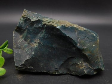 BLOODSTONE ROCK STONE LAPIDARY SPECIMEN