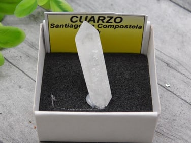 CUARZO ROCK STONE LAPIDARY SPECIMEN