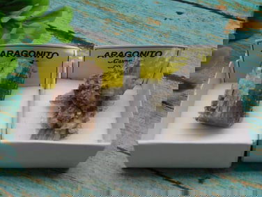 MIXED ROUGH LOT ROCK STONE LAPIDARY SPECIMEN