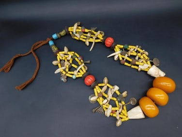 AFRICAN BUTTERSCOTCH TRADE BEADS ROCK STONE LAPIDARY SPECIMEN