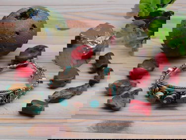 MIXED LOT ROCK STONE LAPIDARY SPECIMEN