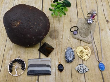 MIXED LOT ROCK STONE LAPIDARY SPECIMEN