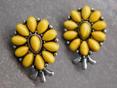 EARRINGS COSTUME JEWELRY