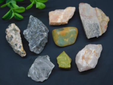 MIXED ROUGH LOT ROCK STONE LAPIDARY SPECIMEN