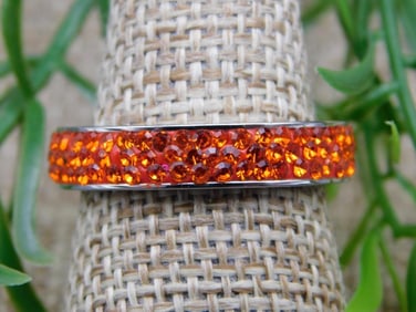 RING ROCK STONE LAPIDARY SPECIMEN