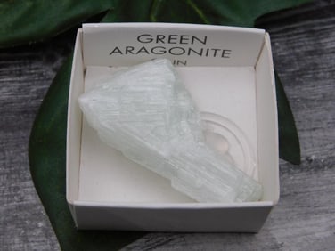 GREEN ARAGONITE ROCK STONE LAPIDARY SPECIMEN