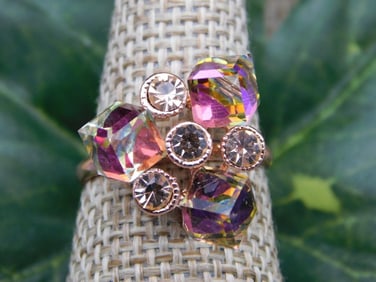 RING ROCK STONE LAPIDARY SPECIMEN