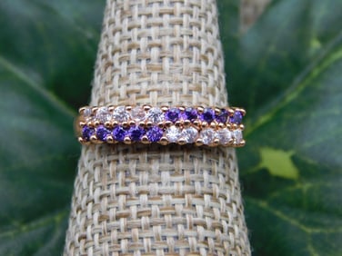 RING ROCK STONE LAPIDARY SPECIMEN