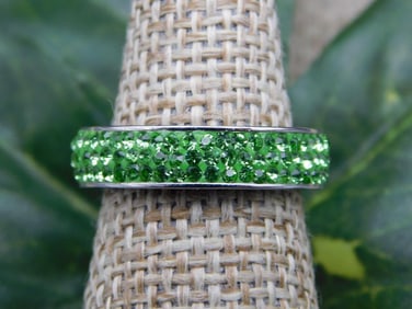 RING ROCK STONE LAPIDARY SPECIMEN