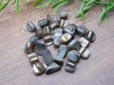 BEADS ROCK STONE LAPIDARY SPECIMEN