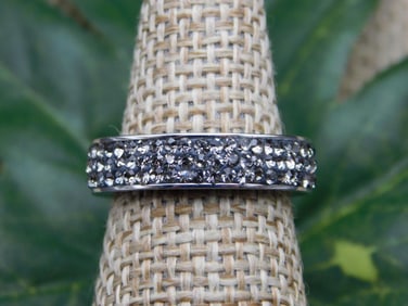 RING ROCK STONE LAPIDARY SPECIMEN