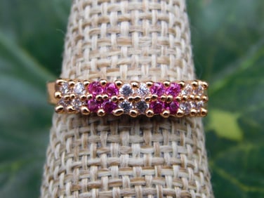 RING ROCK STONE LAPIDARY SPECIMEN