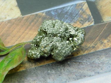 PYRITE ROCK STONE LAPIDARY SPECIMEN
