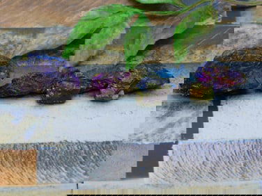 PEACOCK ORE ROCK STONE LAPIDARY SPECIMEN