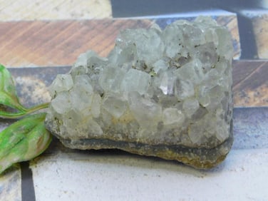 ROCK STONE LAPIDARY SPECIMEN