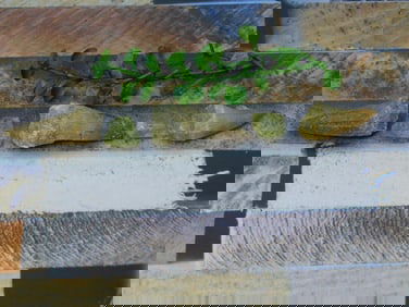 MIXED LOT ROCK STONE LAPIDARY SPECIMEN