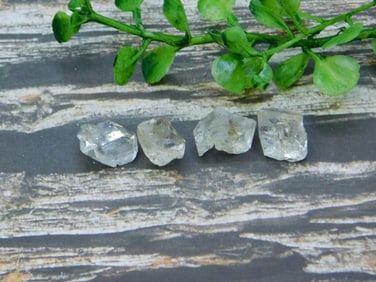 HERKIMER DIAMOND ROCK STONE LAPIDARY SPECIMEN