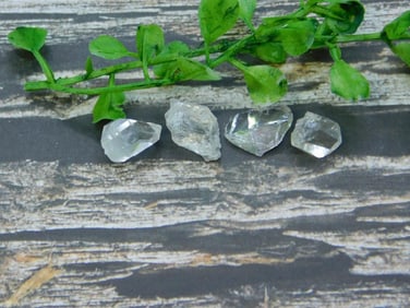 HERKIMER DIAMOND ROCK STONE LAPIDARY SPECIMEN