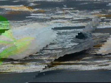 QUARTZ ROCK STONE LAPIDARY SPECIMEN