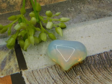 STONE HEART ROCK STONE LAPIDARY SPECIMEN