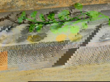 HERKIMER DIAMOND ROCK STONE LAPIDARY SPECIMEN