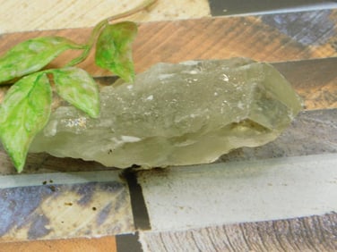 ROCK STONE LAPIDARY SPECIMEN