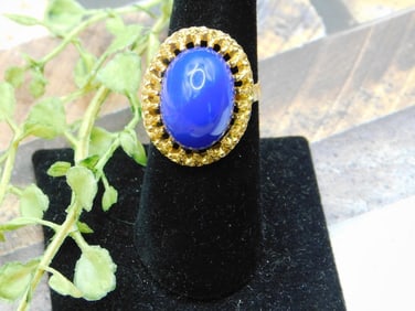 RING ROCK STONE LAPIDARY SPECIMEN