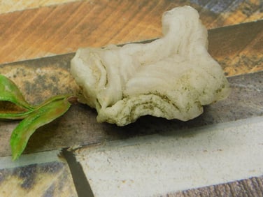 FIRE AGATE ROCK STONE LAPIDARY SPECIMEN