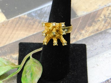 RING ROCK STONE LAPIDARY SPECIMEN