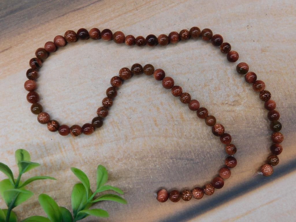 STONE BEADS ROCK STONE LAPIDARY SPECIMEN: STONE BEADS ROCK STONE LAPIDARY SPECIMEN