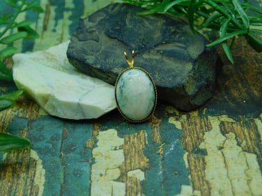 TREE AGATE PENDANT ROCK STONE LAPIDARY SPECIMEN