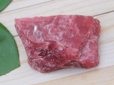 GEM RHODONITE 350 CARATS ROCK STONE LAPIDARY SPECIMEN